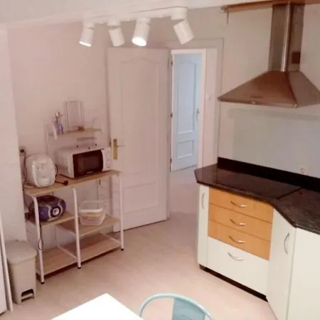 Hermoso Entre Centro Y Playa Apartamento